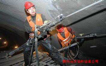 赣州马达锚杆锚索绿化护坡公司